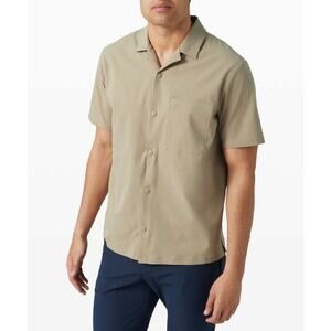 lululemon athletica Short Sleeve Button-Down Shirt in Khaki
